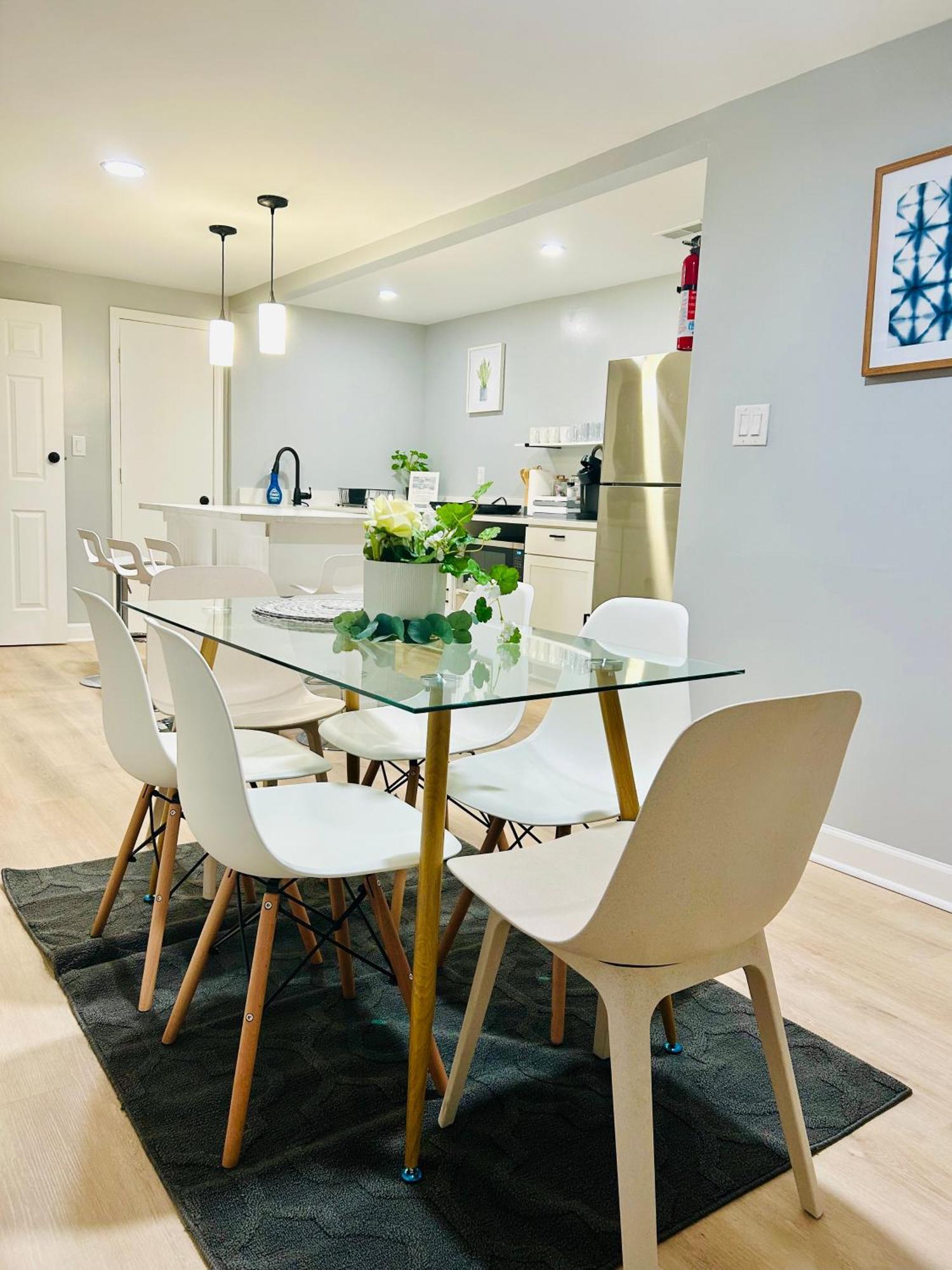 Comfy Lower Lvl Apt With Jetted Tub Near Uptown And Unc Charlotte Exterior foto